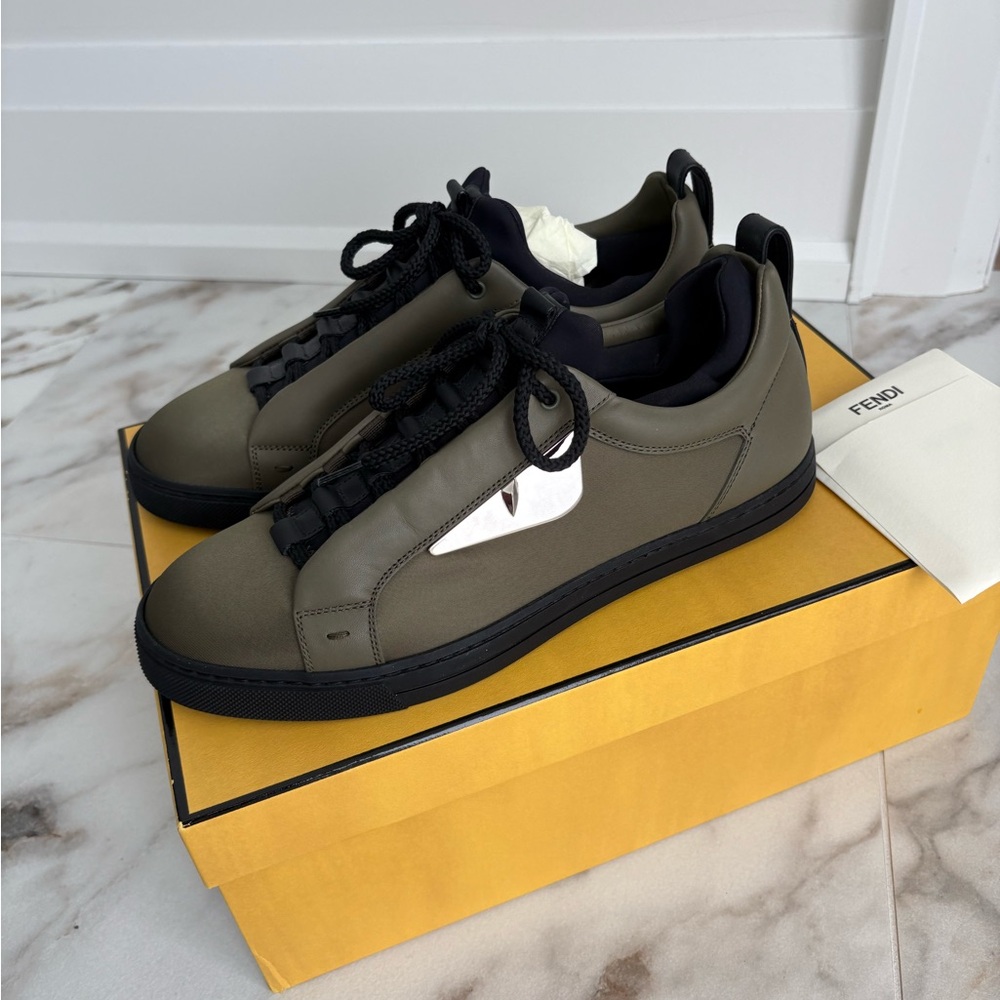 ✨ Fendi Roma Sneakers | New | Men’s 5 / Women’s 8 | Box Included - Picture 14 of 16
